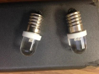 Vintage Firestone Air Chief R-1661 / R-1661-A tube radio front dial LED lamps