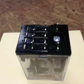 Receiver Kenwood KR-7600 / KR-6600 / KR-6060 /KR-7060 speaker protection relay .