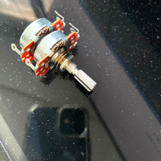 Vintage Sansui AU-555 / 555A amp volume control pot .