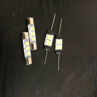 VINTAGE REALISTIC STA-95 RECEIVER front panel lamps.