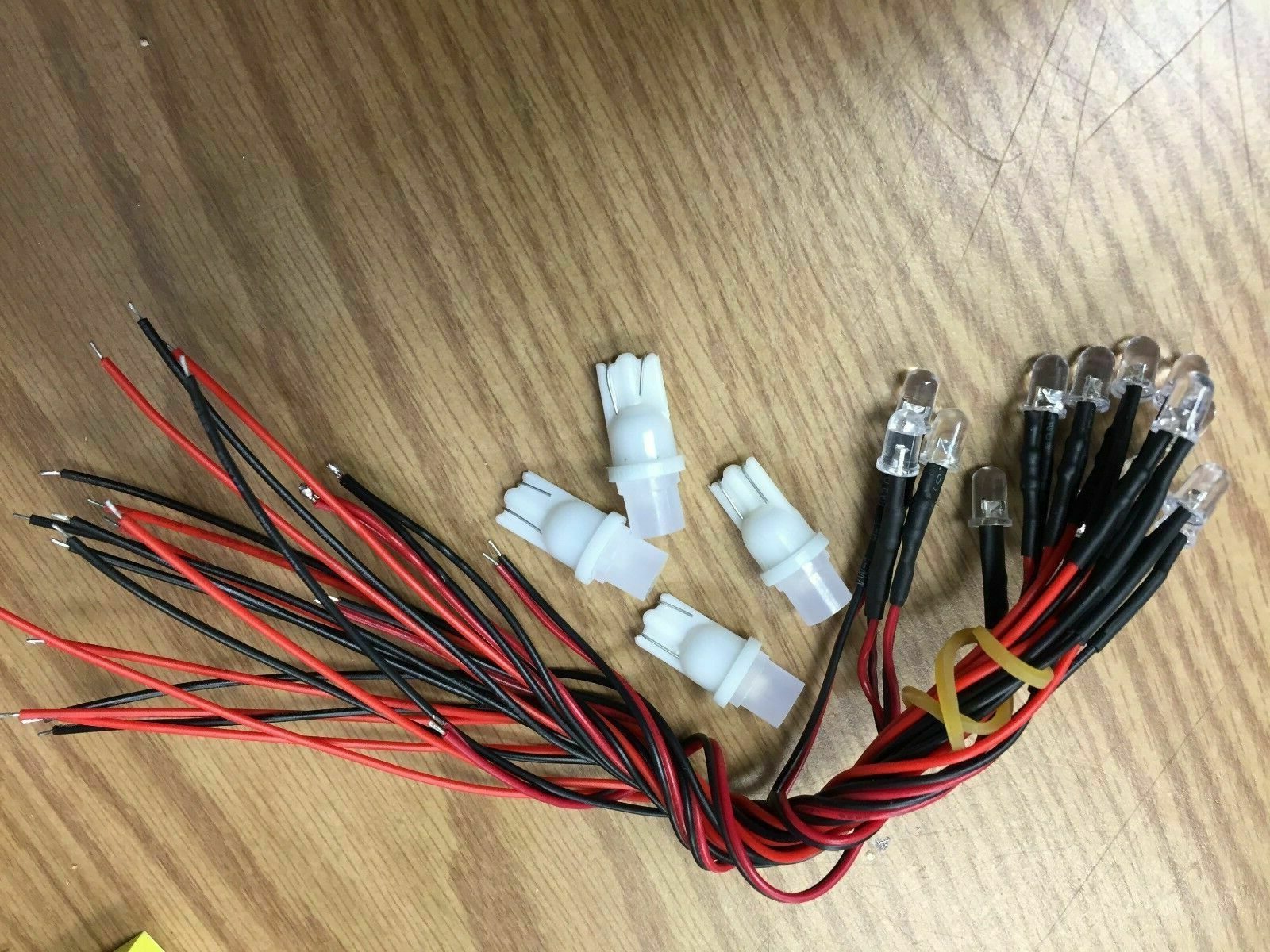Vintage Fisher RS-2003 / RS-2007 / RS-2010 receiver front panel LED lamps.