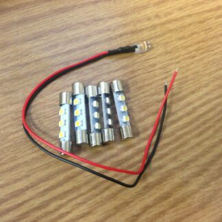 VINTAGE SANSUI QR-1500 / QR-4500 RECEIVER FRONT PANEL LED lamps.
