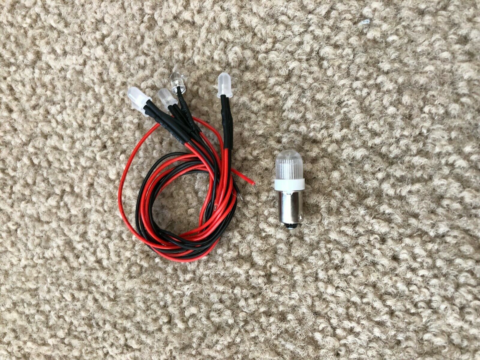 Vintage KENWOOD Model KA-6004 Stereo Integrated Amplifier front LED lamps.
