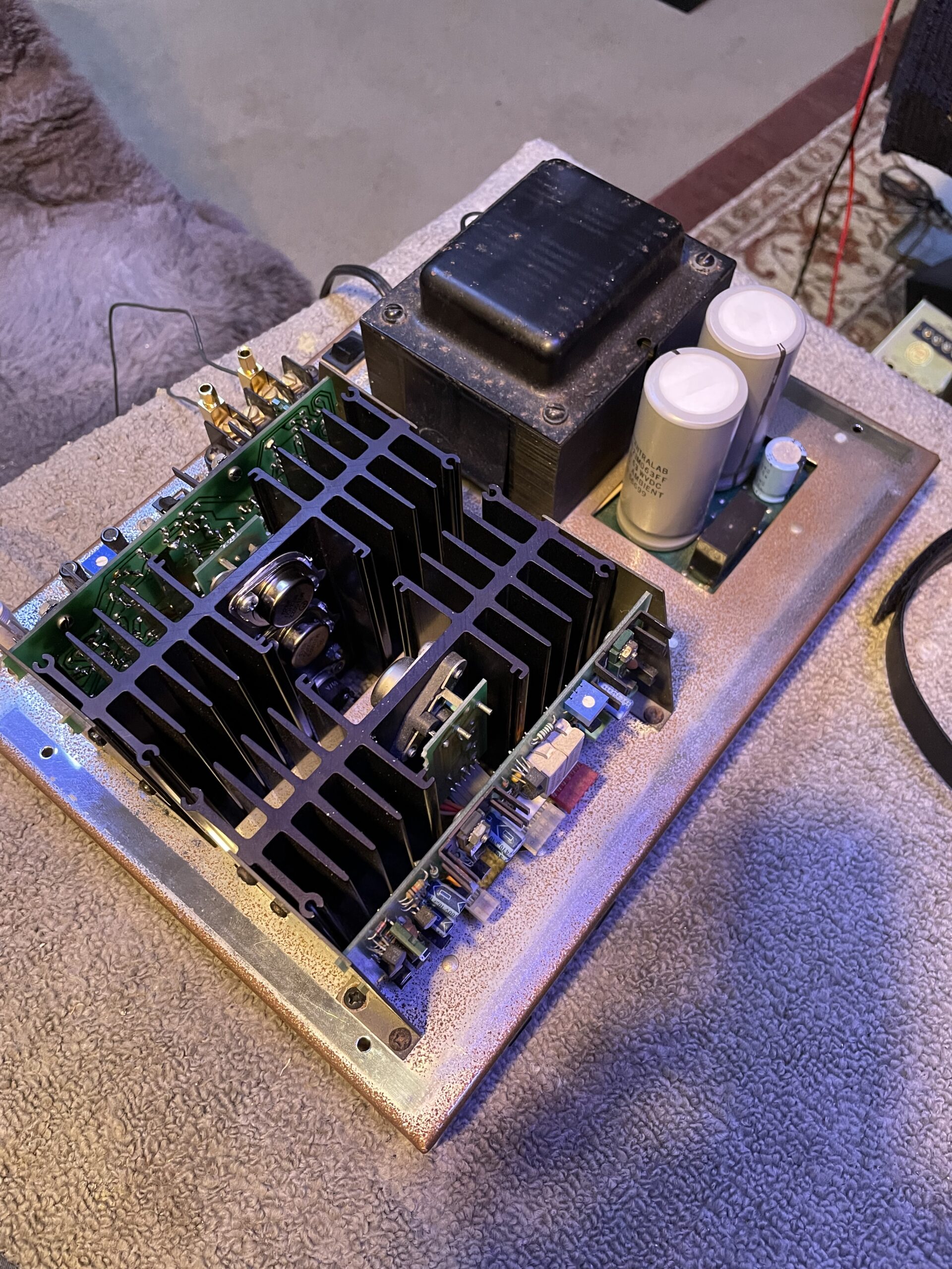 Mail-in repair service for Mcintosh 754 stereo amplifier.