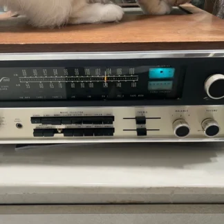 Repair /restoration service for Mcintosh MAC 1900 receiver.