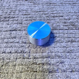 Vintage Yamaha CR-1020 / CR-2020 / CR-3020 receiver volume knob.